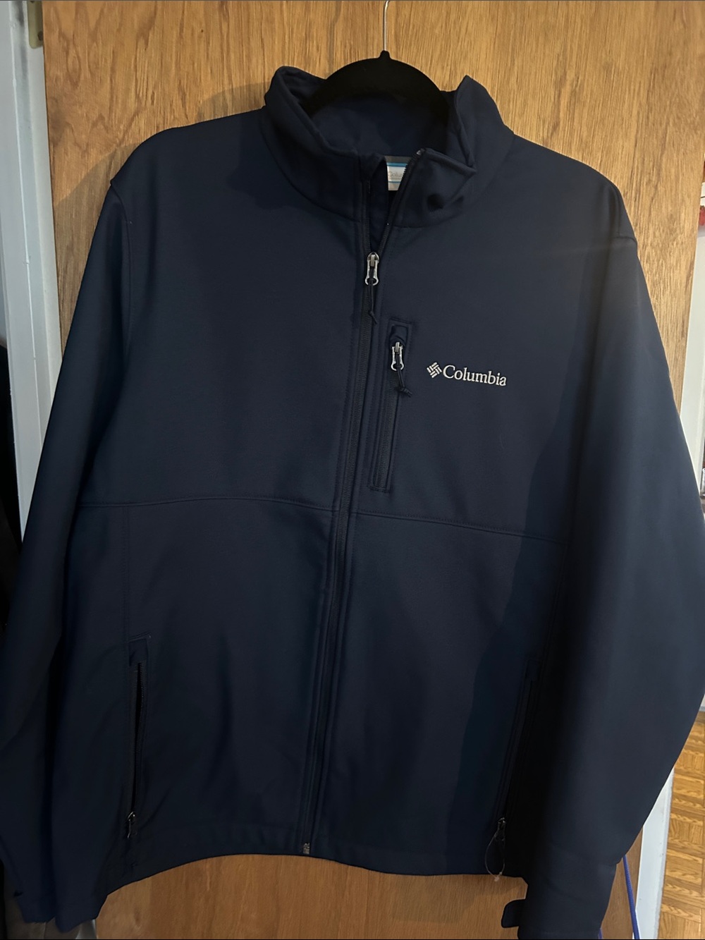 Columbia Navy Full-Zip Softshell Jacket